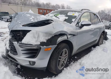 2017 Porsche Macan z USA, uszkodzony, nr VIN WP1AA2A50HLB04049